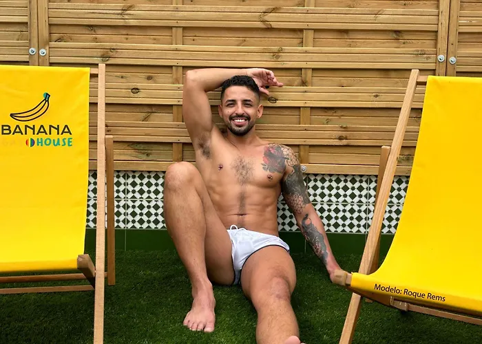 Banana Gay House - Only Men Hotel Seville